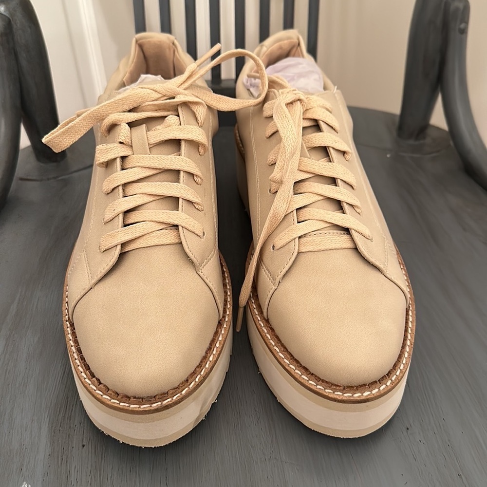 Shea platform sneaker - size 10